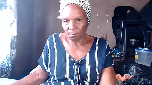 NaughtyGranny online show from 11/17/25, 10:21