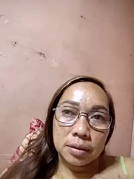 asianwet4u online show from 10/12/25, 03:44