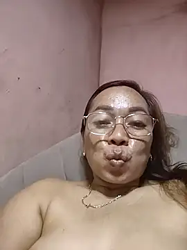 asianwet4u online show from 11/26/25, 04:52