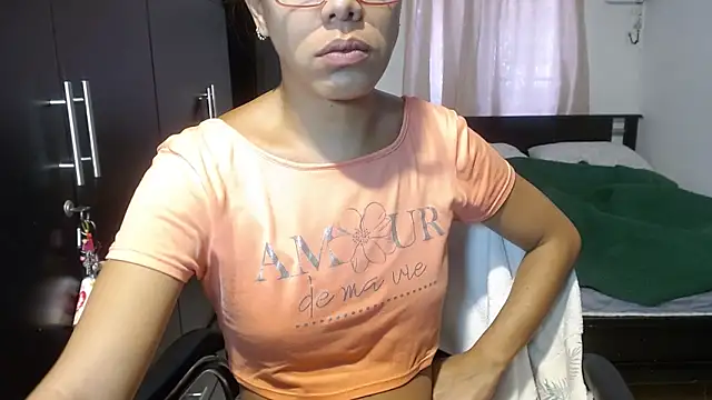 sensual nataliee online show from 01/14/25, 07:21