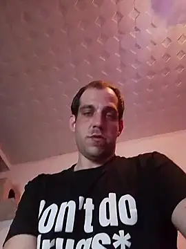 Snapshot of Codymc89 chatting on 02/07/26, 04:27 Codymc89 online show from 02/07/26, 04:27