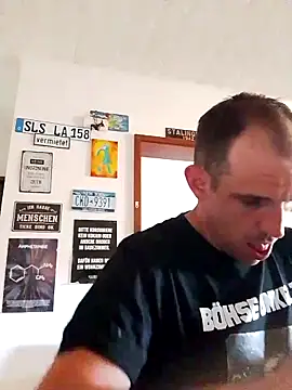 Codymc89 online show from 04/29/26, 02:32
