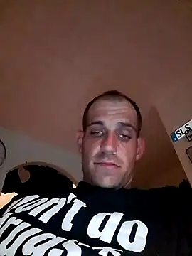 Codymc89 online show from 04/29/26, 06:25