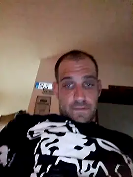 Codymc89 online show from 05/04/26, 02:35