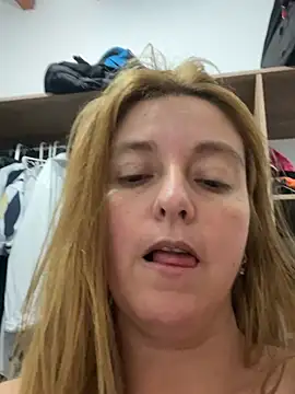 moniquerainx online show from 02/21/25, 06:18