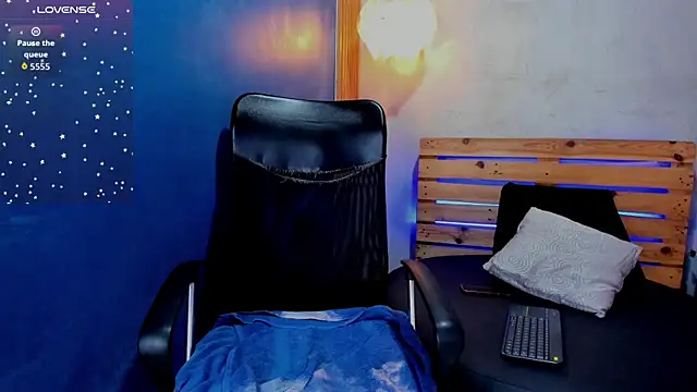 niky doll  online show from 11/04/25, 01:32