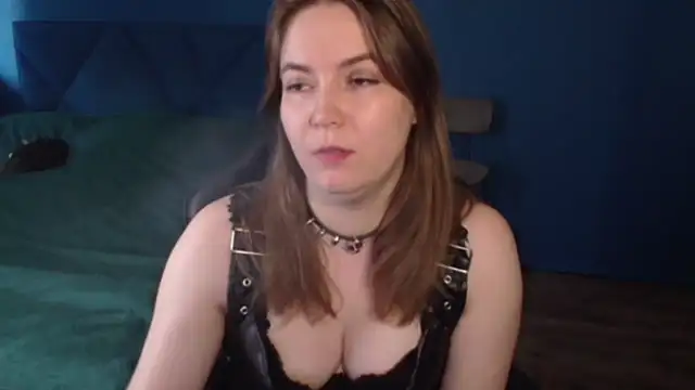 AlessaBlackMoon online show from 06/19/26, 12:42
