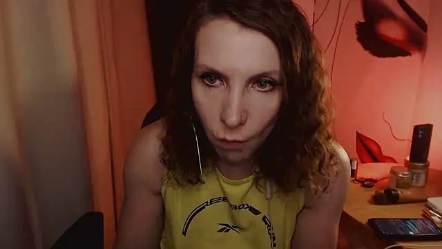 Snapshot of JohansonKatie chatting on 01/22/25, 08:49 JohansonKatie online show from 01/22/25, 08:49