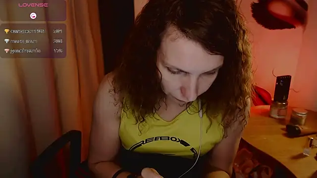 Snapshot of JohansonKatie chatting on 01/24/25, 07:19 JohansonKatie online show from 01/24/25, 07:19