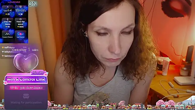 Snapshot of JohansonKatie chatting on 02/15/25, 12:26 JohansonKatie online show from 02/15/25, 12:26