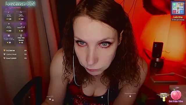 Snapshot of JohansonKatie chatting on 03/03/25, 04:36 JohansonKatie online show from 03/03/25, 04:36