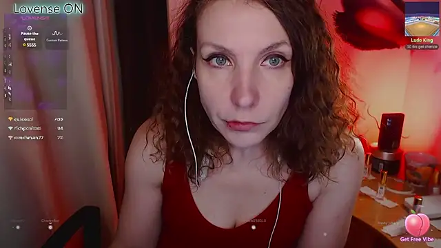 Snapshot of JohansonKatie chatting on 03/07/25, 11:16 JohansonKatie online show from 03/07/25, 11:16