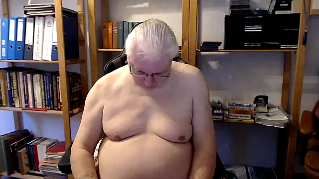 Snapshot of SchwanzhureXXL chatting on 02/03/25, 07:18 SchwanzhureXXL online show from 02/03/25, 07:18