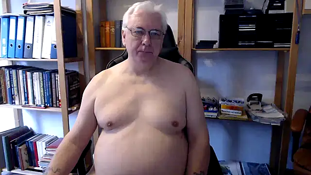 Snapshot of SchwanzhureXXL chatting on 02/22/25, 08:50 SchwanzhureXXL online show from 02/22/25, 08:50