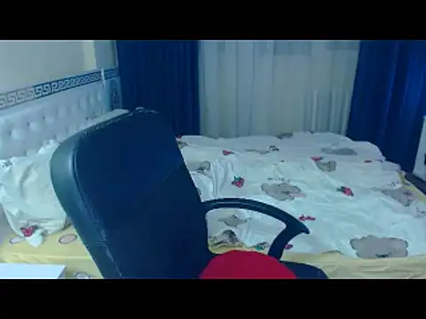 Snapshot of SonyaHotMilf chatting on 01/29/25, 07:11 SonyaHotMilf online show from 01/29/25, 07:11