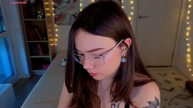 MilenaSaint online show from 06/28/26, 03:56