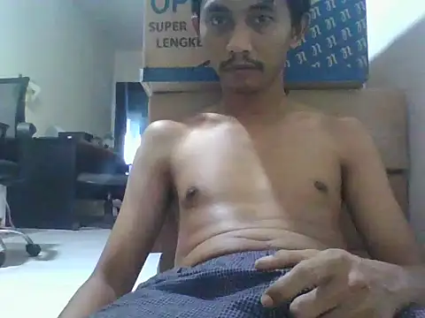 Snapshot of ditiya18 chatting on 01/19/25, 01:00 ditiya18 online show from 01/19/25, 01:00