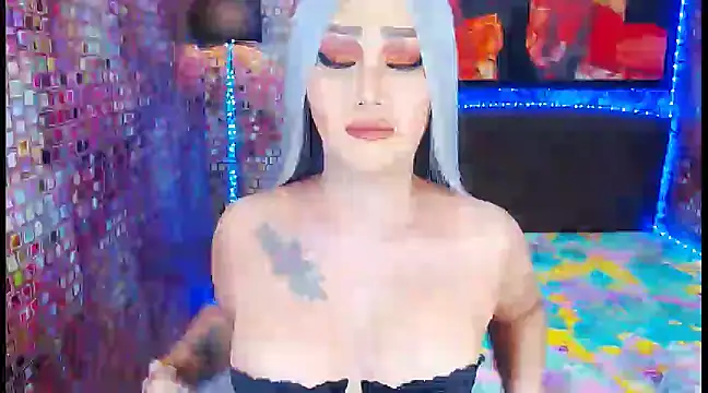 Snapshot of KylieMaxwellCaulfield_TS chatting on 02/22/25, 04:07 KylieMaxwellCaulfield TS online show from 02/22/25, 04:07