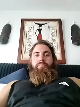 Snapshot of Pokietommy chatting on 01/05/25, 05:41 Pokietommy online show from 01/05/25, 05:41