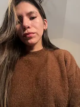 Snapshot of LalieFR chatting on 11/02/25, 07:16 LalieFR online show from 11/02/25, 07:16