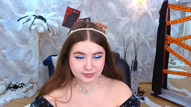 NicoleFoxery online show from 10/24/25, 06:26