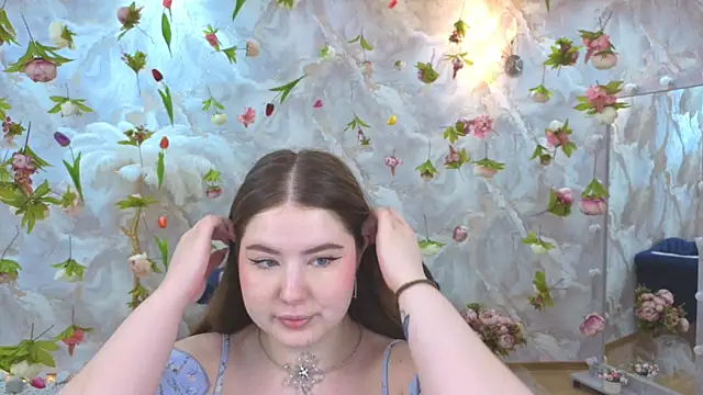 Snapshot of NicoleFoxery chatting on 03/30/26, 06:20 NicoleFoxery online show from 03/30/26, 06:20