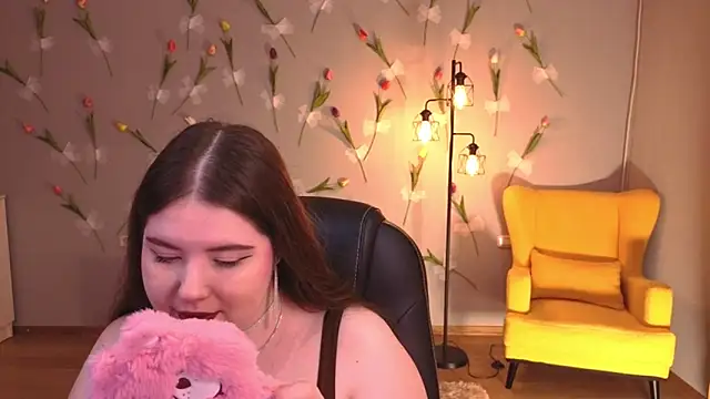 Snapshot of NicoleFoxery chatting on 04/24/26, 06:21 NicoleFoxery online show from 04/24/26, 06:21
