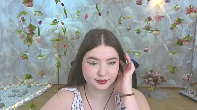Snapshot of NicoleFoxery chatting on 04/25/26, 06:27 NicoleFoxery online show from 04/25/26, 06:27