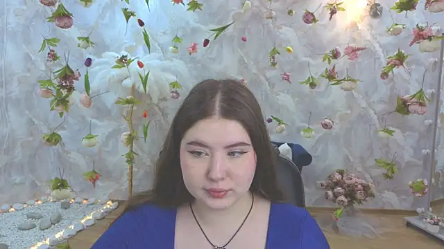 Snapshot of NicoleFoxery chatting on 04/26/26, 08:17 NicoleFoxery online show from 04/26/26, 08:17