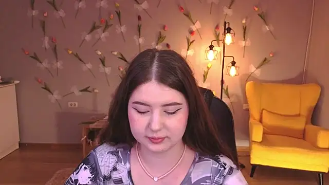 NicoleFoxery online show from 06/07/26, 06:22