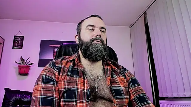 Snapshot of ChristophJules chatting on 02/01/25, 10:13 ChristophJules online show from 02/01/25, 10:13