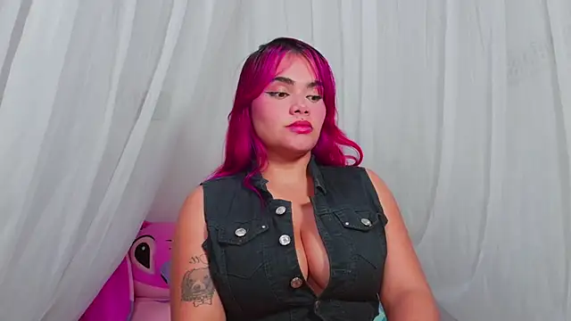 Snapshot of latin_bestshow chatting on 03/18/26, 11:41 latin bestshow online show from 03/18/26, 11:41