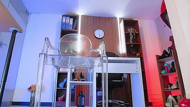 Snapshot of colete_milf chatting on 03/08/25, 06:37 colete milf online show from 03/08/25, 06:37
