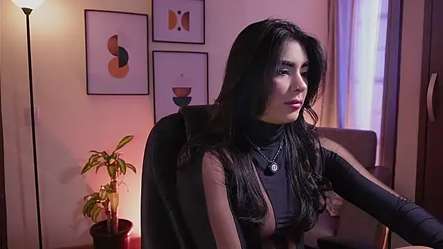 Isabella dior online show from 03/22/25, 09:53