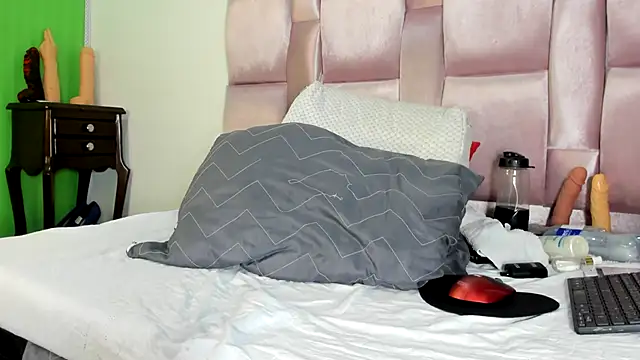 GiulianaRobert online show from 09/23/25, 05:38