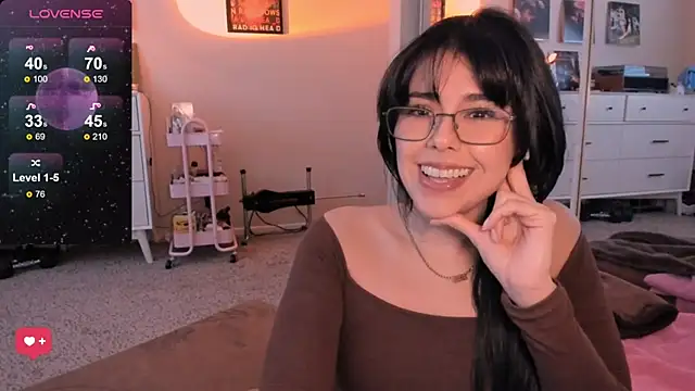 Evie-Luna online show from 02/07/25, 12:31