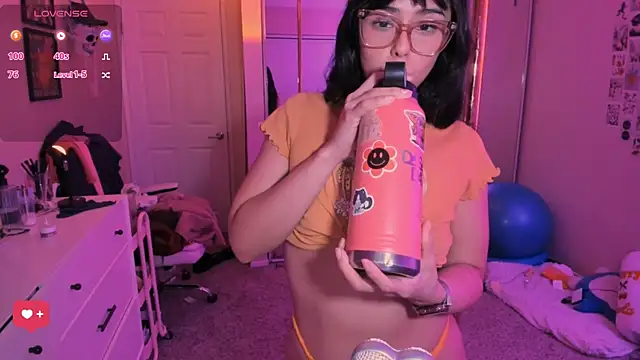 Evie-Luna online show from 05/02/26, 03:55