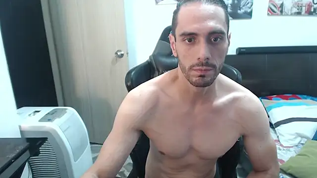 Snapshot of samuelgarcia_ chatting on 12/17/24, 07:07 samuelgarcia online show from 12/17/24, 07:07