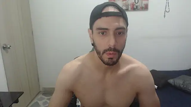 Snapshot of samuelgarcia_ chatting on 09/14/25, 11:20 samuelgarcia online show from 09/14/25, 11:20