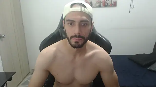 Snapshot of samuelgarcia_ chatting on 09/22/25, 10:28 samuelgarcia online show from 09/22/25, 10:28