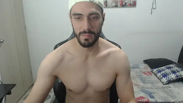 Snapshot of samuelgarcia_ chatting on 11/02/25, 10:50 samuelgarcia online show from 11/02/25, 10:50