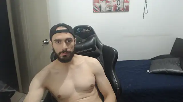 Snapshot of samuelgarcia_ chatting on 12/04/25, 07:39 samuelgarcia online show from 12/04/25, 07:39