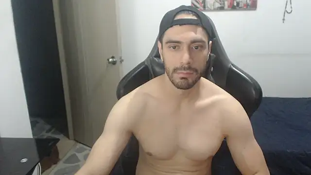 Snapshot of samuelgarcia_ chatting on 03/05/26, 10:22 samuelgarcia online show from 03/05/26, 10:22