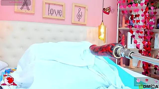 leylla  online show from 03/01/25, 11:37