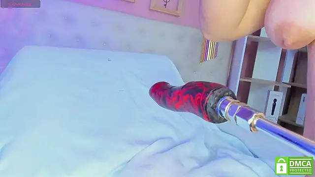 leylla  online show from 03/19/26, 07:29