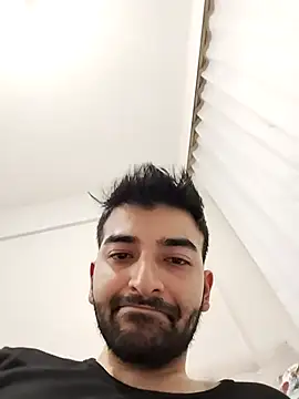 Beyefendistannbul online show from 03/19/26, 12:03