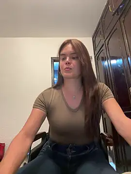 Snapshot of Sexifantasia chatting on 07/11/26, 08:00 Sexifantasia online show from 07/11/26, 08:00