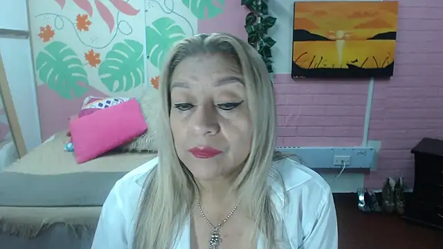 ZAMANTHA online show from 05/02/26, 04:23