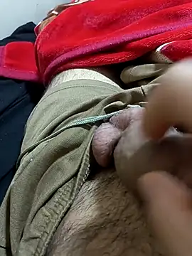 Snapshot of Fghjxdgbbcd chatting on 11/04/25, 01:05 Fghjxdgbbcd online show from 11/04/25, 01:05