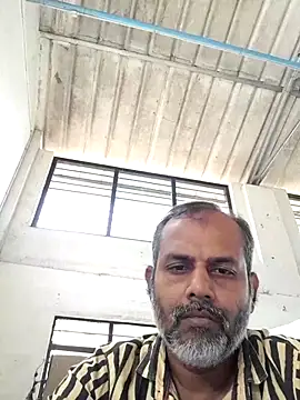 Snapshot of tz143143 chatting on 03/19/25, 10:00 tz143143 online show from 03/19/25, 10:00